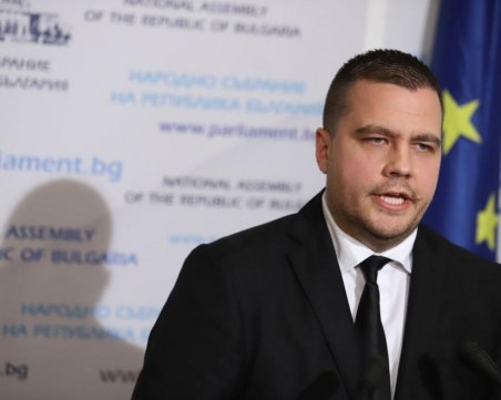 Балабанов: Ще опитаме да говорим с всички партии, но от ПП вървят по грешен път