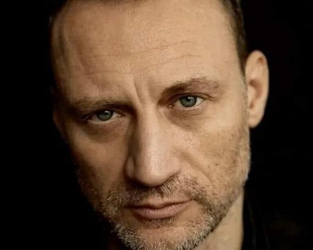 Известният актьор Анатолий Белий напусна Русия