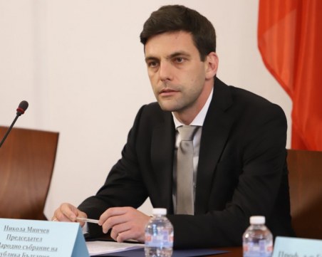 При третия мандат: Никола Минчев ще е предложението за премиер