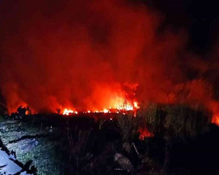 Свидетел на инцидента с товарен самолет в Гърция: Небето почервеня, не се чу тътен