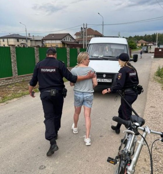 Арестуваха руската журналистка Марина Овсянникова