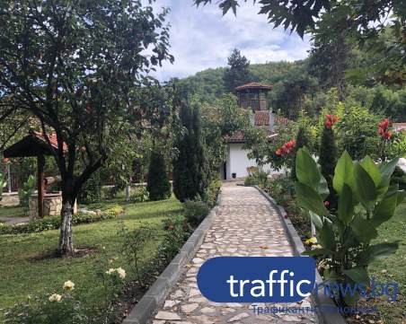 Откраднаха 40 хил. лв. от църквата на Преподобна Стойна