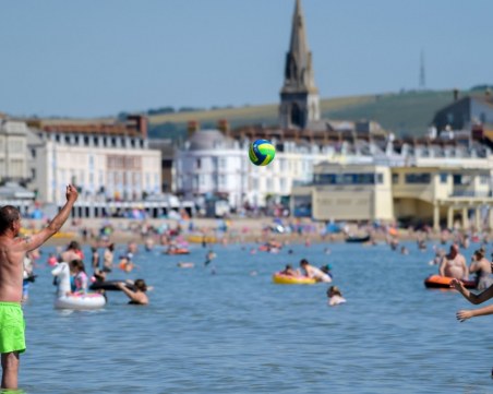 Пореден рекорд във Великобритания! Градусите скочиха до 40