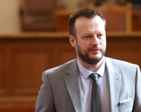 Депутат от ПП: Бойко Рашков трябва да направи реформите в КПКОНПИ