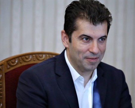 Премиерът в оставка заминава за Азербайджан да договаря газ