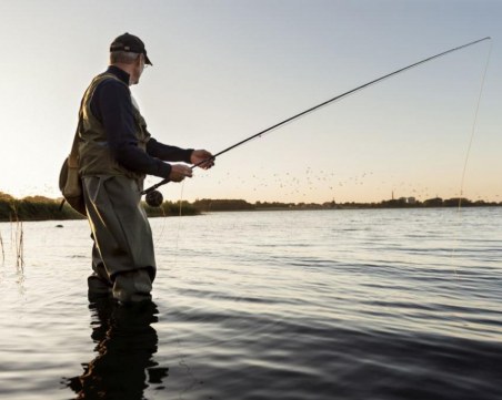 Рибари излизат на протест заради бездействия на МОСВ