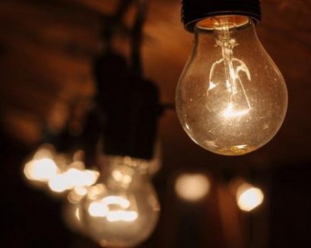 Швейцария се готви за режим на тока и квоти за газа