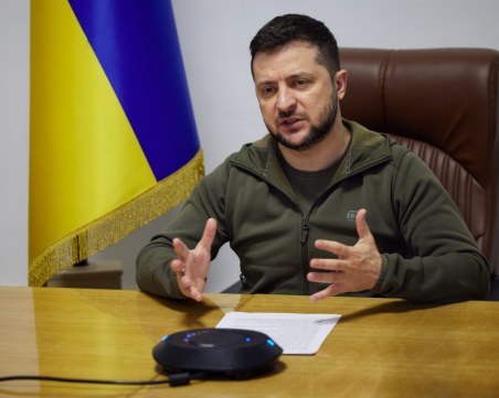 Зеленски продължава с уволненията, отстранен е и шефът на вътрешното разузнаване