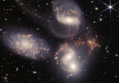 Откриха галактика на 13 5 млрд години която засега е най старата