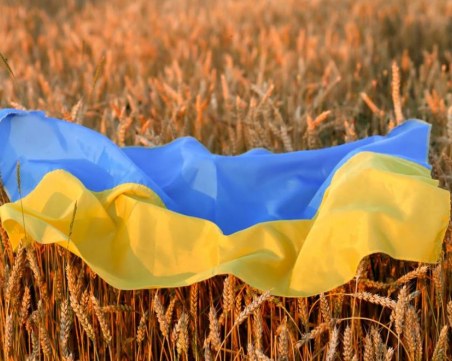 Москва и Киев подписват споразумение за износа на зърно от Украйна