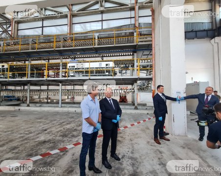 Откриха първата в Европа фабрика за нитрилни ръкавици в Пловдив