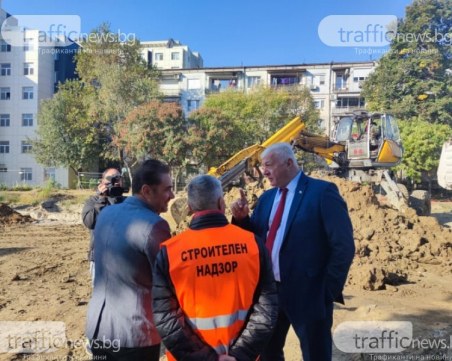 Съветниците на ГЕРБ бламираха Зико за даването на допълнително 7.5 млн. за 5 проекта