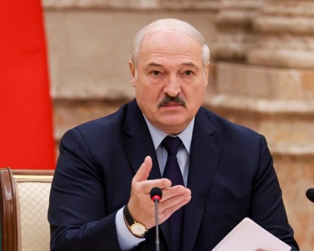 Лукашенко: Украинските власти продадоха на Русия две гаубици 