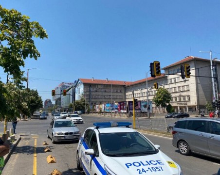 Полицай блъсна прокурор в София! Магистратът пресичал на червено