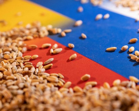 Украйна и Русия подписаха жизненоважна сделка за износ на зърно