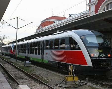 Украинските граждани вече няма да пътуват безплатно с БДЖ