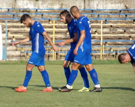 Марица се справи с Литекс за първи успех през сезона