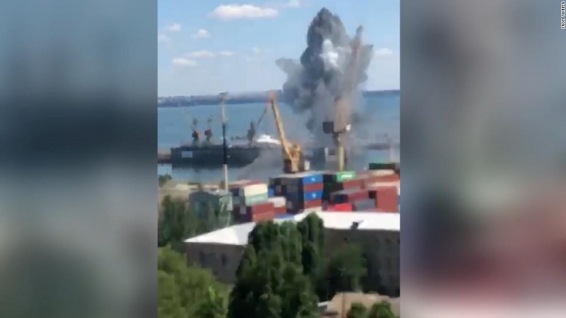Захарова: Руски ракети са унищожили военна инфраструктура в пристанището на Одеса