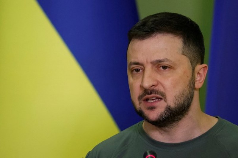 Зеленски: Украинската армия настъпва в Херсонска област