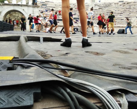 Бурята в Пловдив увреди настилката на Античния театър преди голям фестивал