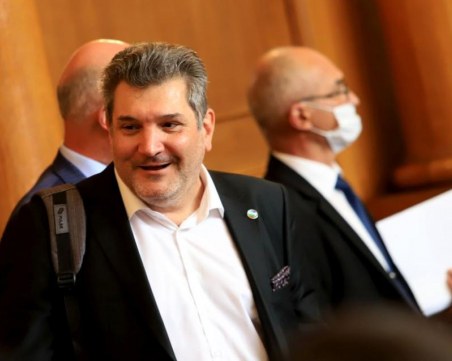 Депутат от ДБ: Съставянето на кабинет не е невъзможно