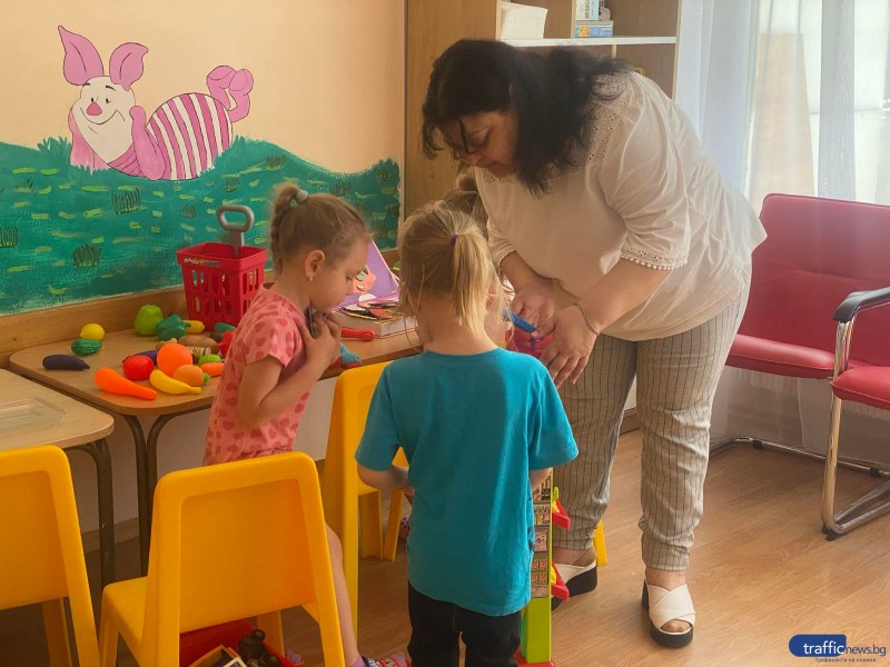 Благотворителна изложба в помощ на украинските деца в Пловдив