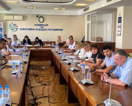 КЕВР със спешен призив към политическите лидери и народните представители