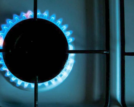 Страните от ЕС се споразумяха за извънредно ограничаване на потреблението на газ с 15%