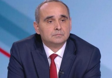 Оказа се че в четворната коалиция е имало участник който