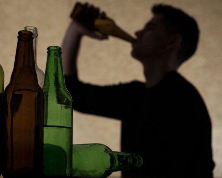 Как пандемията промени навика ни да пием алкохол