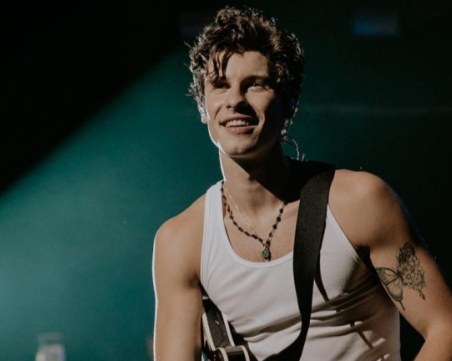 Шон Мендес прекрати турнето си заради психични проблеми