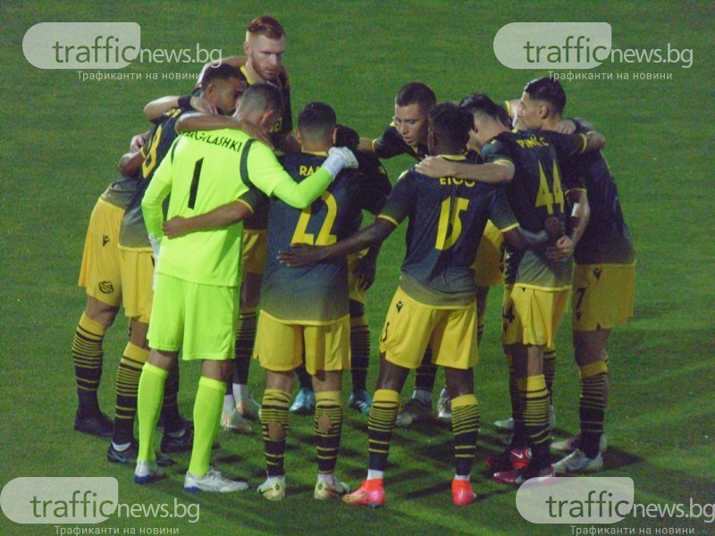 Ботев отпадна от евротурнирите, след като загуби с 0:2 при