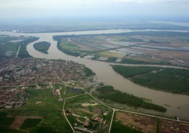 Заради сушата нивото на река Дунав в българския участък достигна