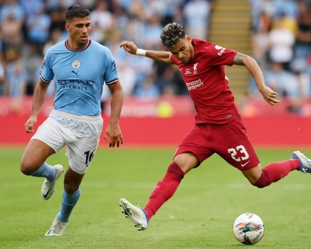 Ливърпул взе Къмюнити шийлд срещу Сити, Дарвин Нунес блести