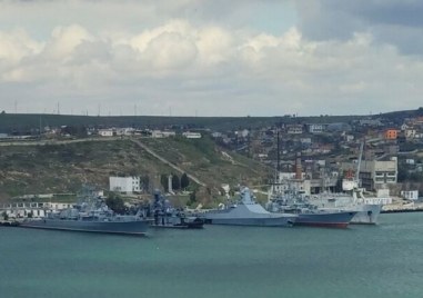 Щабът на руския Черноморски флот в Севастопол беше атакуван от