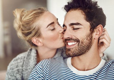 Мъжете често започват сериозна връзка без да мислят дали са