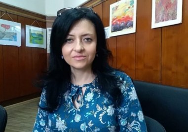 Шефката на РУО Пловдив Иванка Киркова е на път да