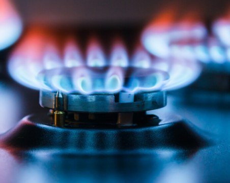 Български работодатели: Танкерите с газ са два пъти по-малко, не стигат и за половината ни нужди