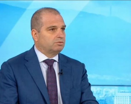 Гроздан Караджов: Предлаганите решения за пътищата са бомби със закъснител