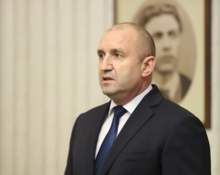 Радев разпуска 47-ото НС и назначава четвъртия си служебен кабинет