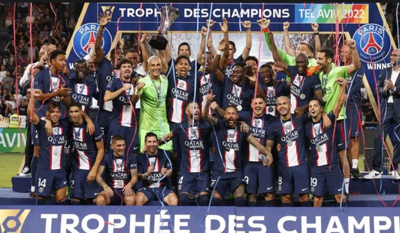 Шампионът на Франция ПСЖ спечели първи трофей за сезона, след