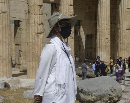 Covid случаите в Гърция се покачват