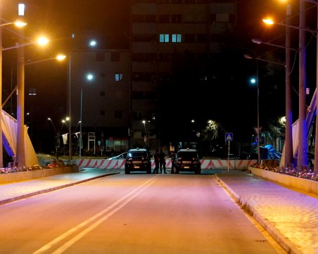 Премахнаха барикадите в Косово, отвориха и граничните пунктове със Сърбия