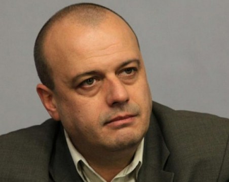 Проданов: Ще е жалко служебният кабинет на президента да има замисъл за реваншизъм към БСП