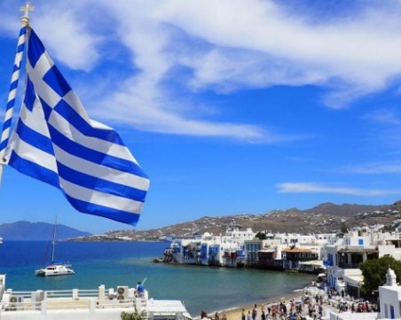 Гърция ще продължи да компенсира домакинствата заради високата цена на тока