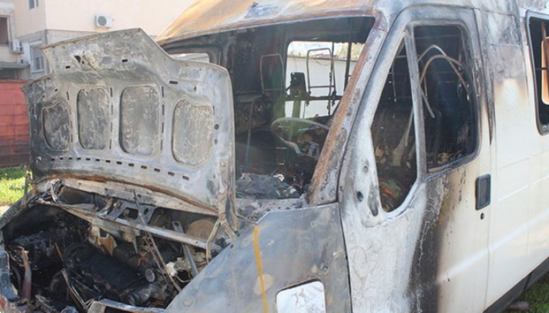 Камион със земеделски пособия изгоря в пловдивско село