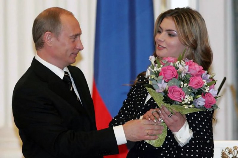 САЩ с нови санкции срещу Русия, сред тях попада и спрягана за любовница на Путин