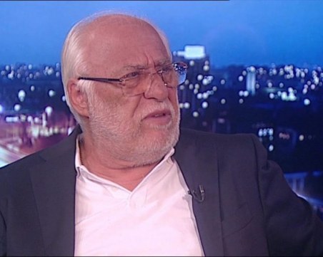 Гебрев: Взривовете може да са предупреждение към мен