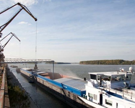 Правят ферибот Тутракан - Олтеница