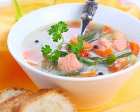 Разчупете класическата рецепта за рибена чорба.. със сьомга